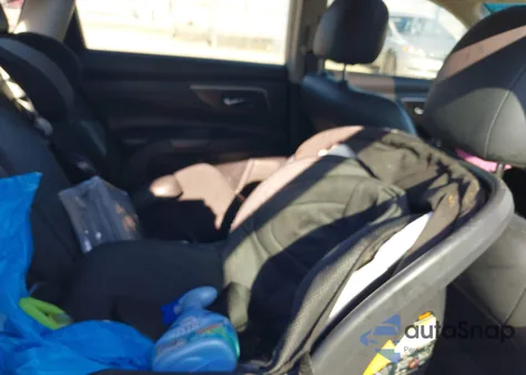 2013 Nissan Altima 2.5 Sl z USA, uszkodzony, nr VIN 1N4AL3AP8DC206671